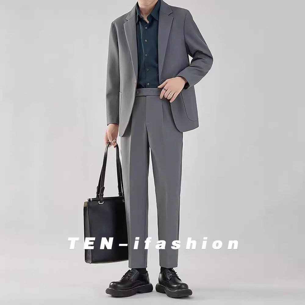 Men’s Casual Suits
